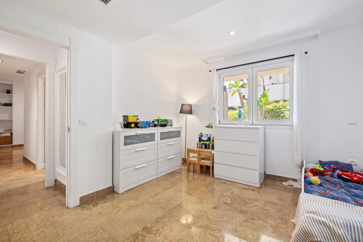 dce42ce8-033e-44f4-8c5c-a65d94314b68