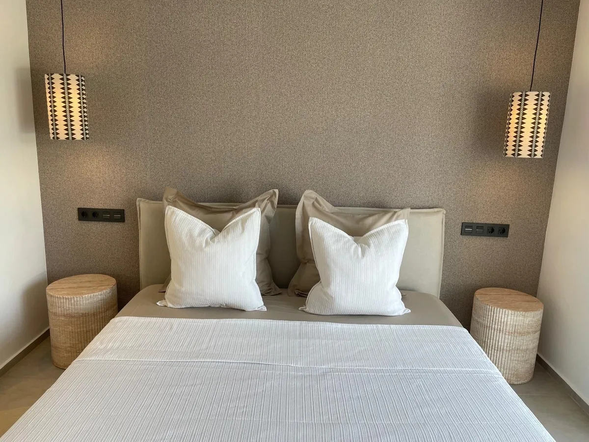 26e64c41-bf78-40c8-b9c3-12b34f0ff71c