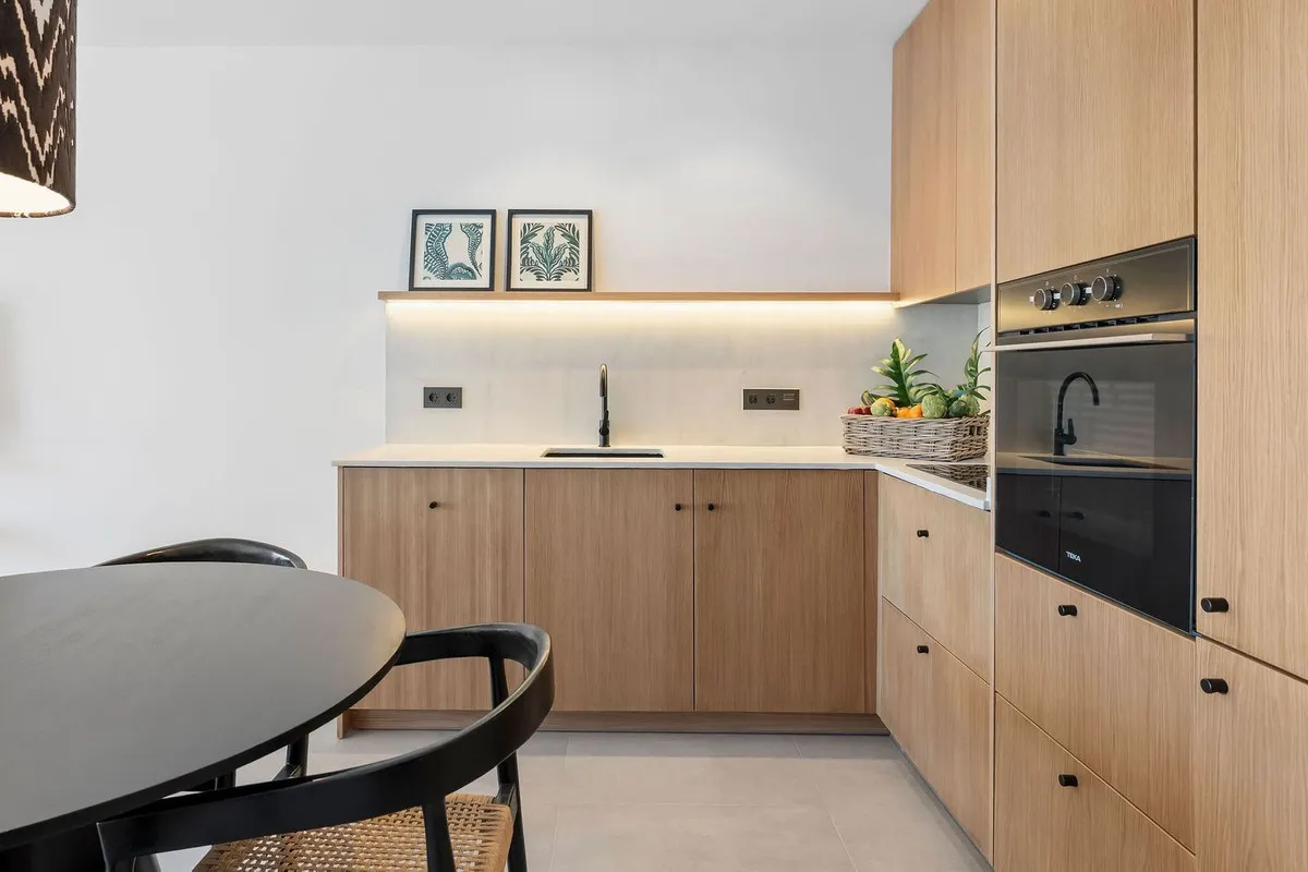 2ba2a9f5-bfab-49fa-8aec-37d98152963e