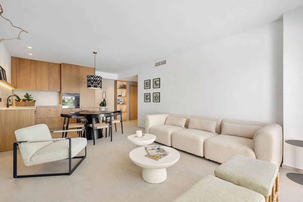 d1b7e5e0-83b0-414a-9184-1e46585267aa