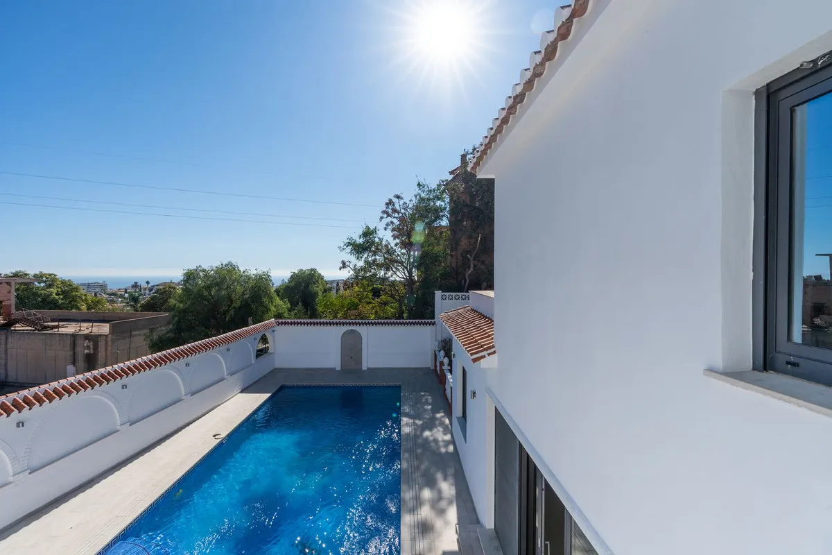 7275c081-c168-4de0-8143-4300ec62cc04