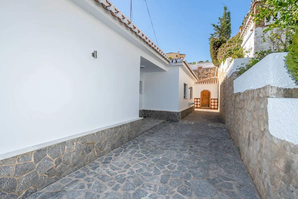 9f8da56c-002e-46d6-904d-bb4787b30113