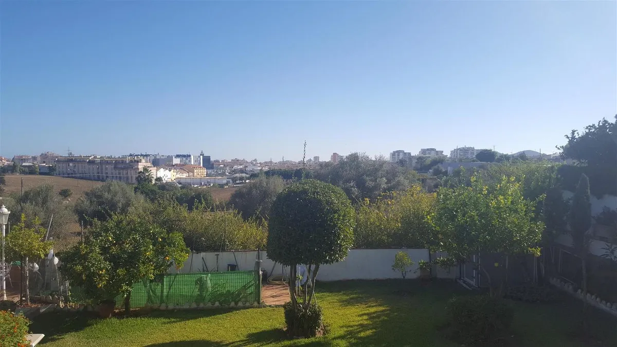 0a444610-bcea-4eec-8e27-e9185769156b