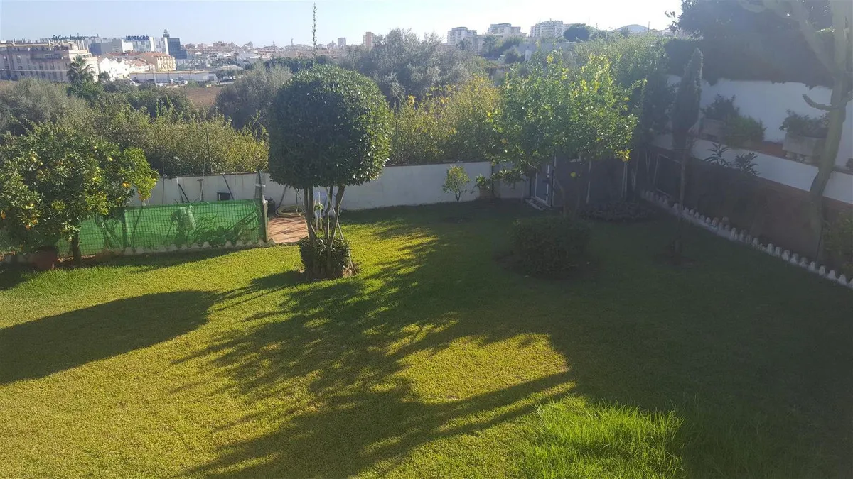 dc7365cf-eb9f-40ca-902b-93288135034b