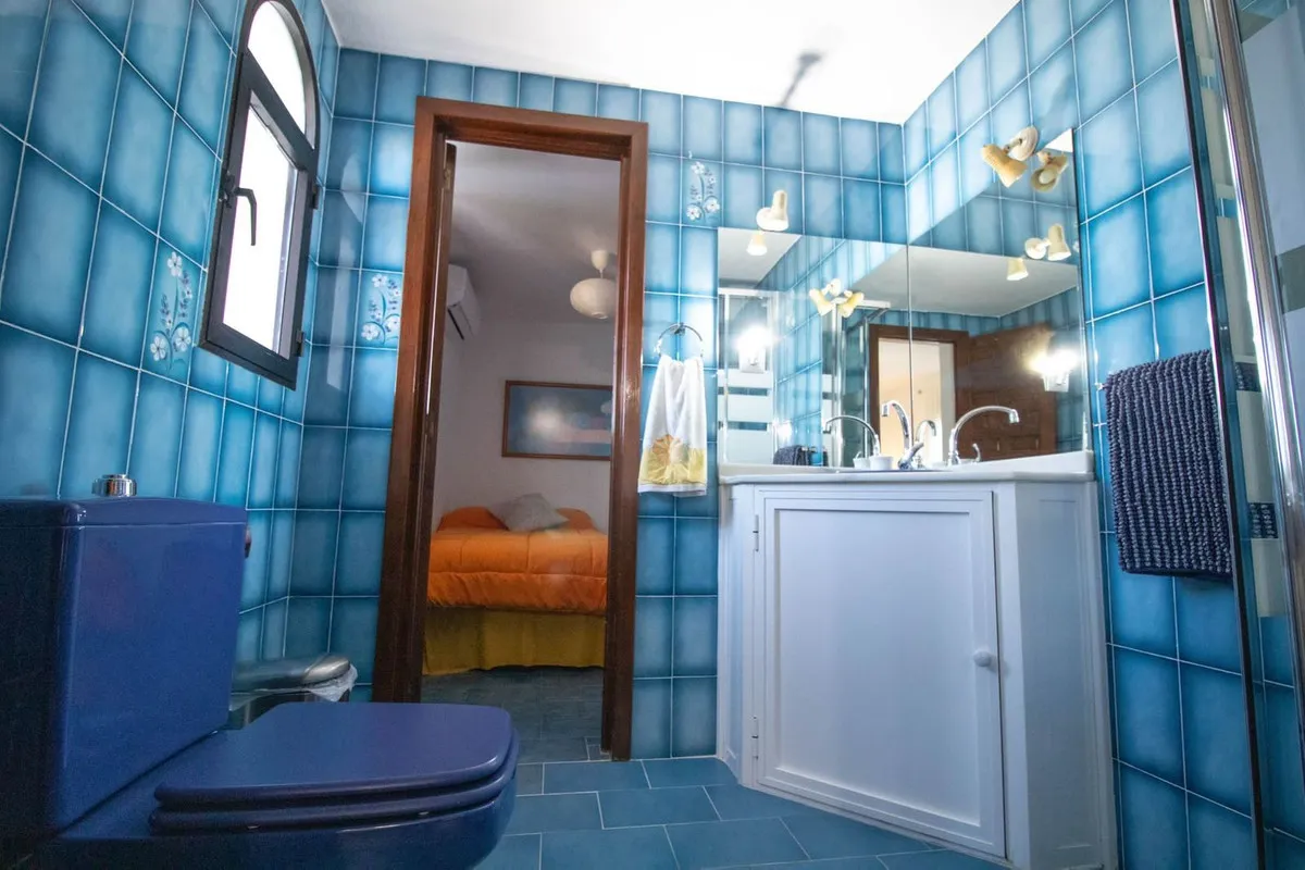 7bf5ffe5-0c31-4066-aef0-c01a9d80ed39