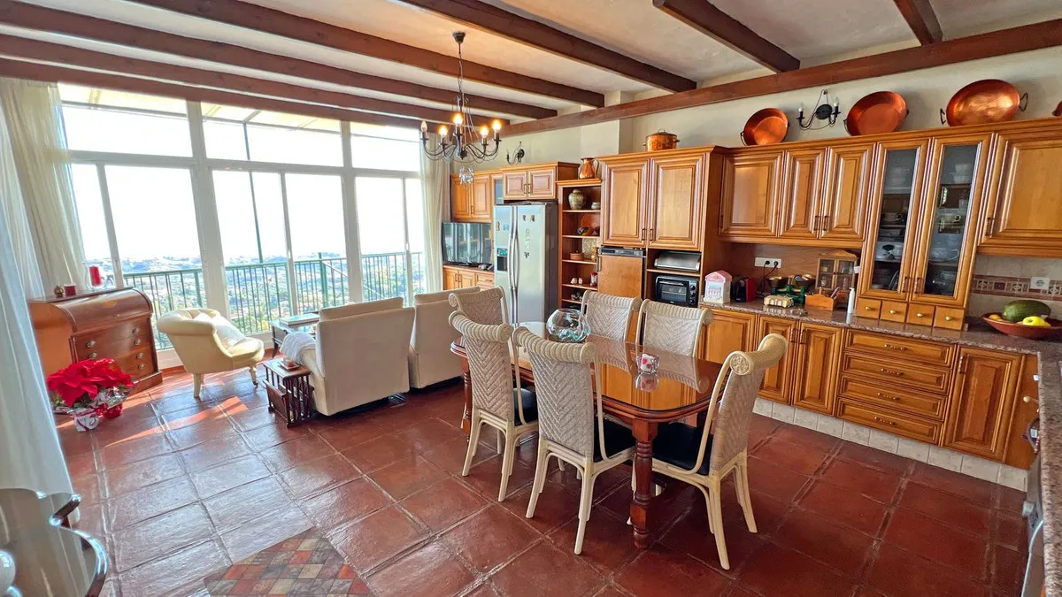 9730ebc1-c47a-400b-8c29-ed75dba17919