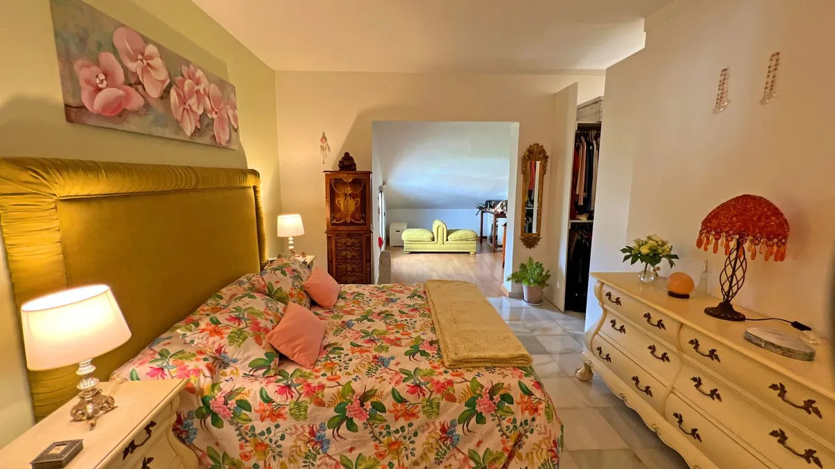 ab1a85fd-6461-454f-baa8-521418bcaea3