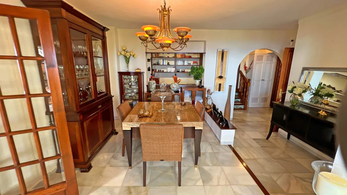 cf017a81-2d2b-4324-a4ac-3fc5f375b45b