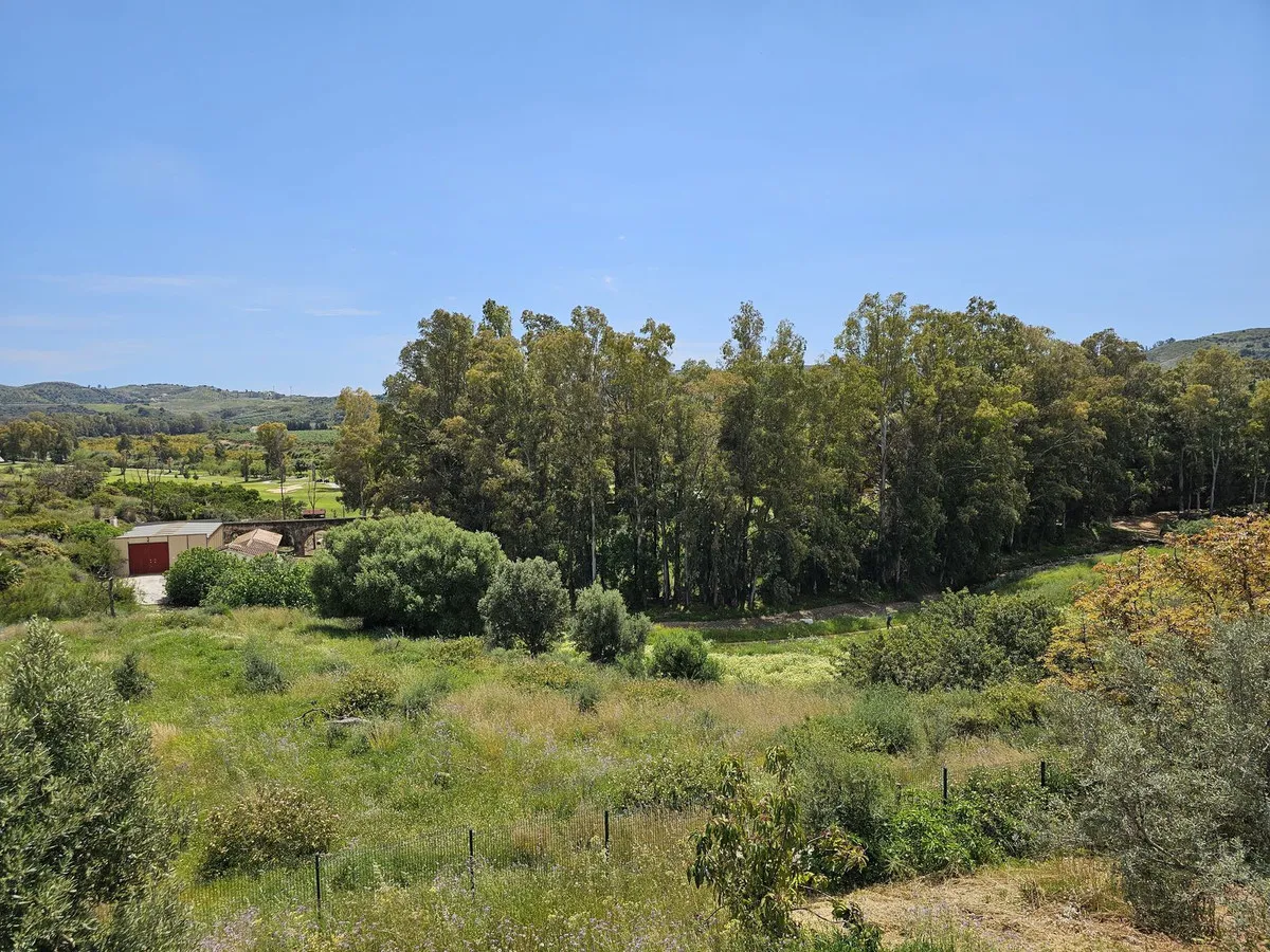 15961fe5-453f-41b1-87ef-f7548f23b912