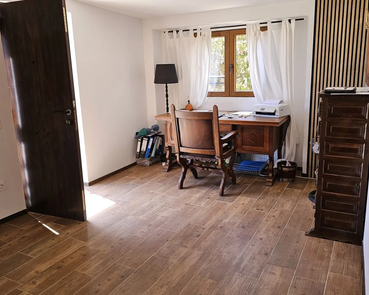 655a88bf-ab82-4c18-b24e-03f13f4457fe