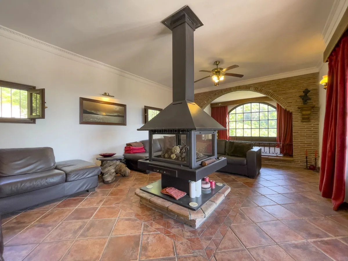 08bf9d1d-feb3-4e42-b267-7c594ba109af