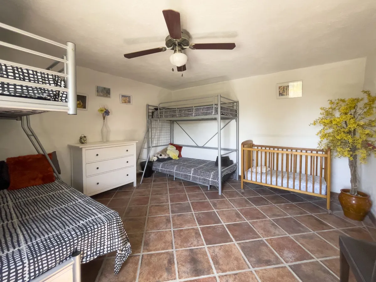 33eb4a1a-a33a-4937-bfa4-66c0ed59ea66