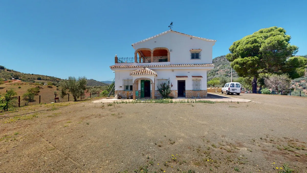 2ccaa5ed-25b8-4686-9573-ac05bf099ab2