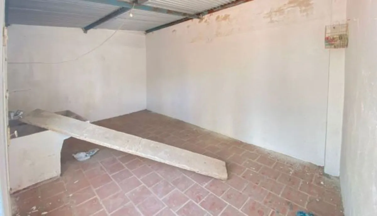 56b5975c-a982-4b12-8e11-a73773e117ef