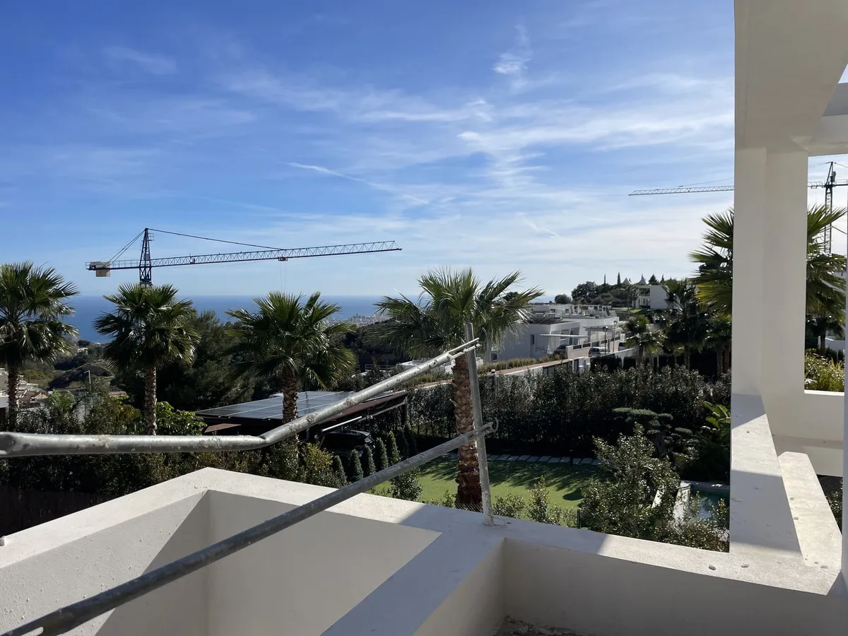 5fcbcc36-7eb1-45bc-838f-02f6dd933cae