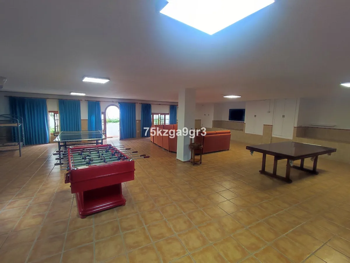 14e4b483-bb4e-43d3-8ad2-2598f547ddbd