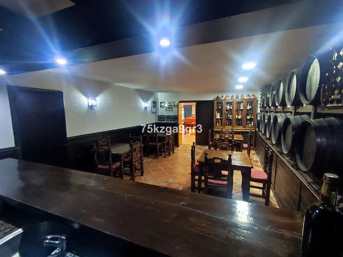 627ea7d8-62f9-4e8a-9bd1-395a70cc19b7