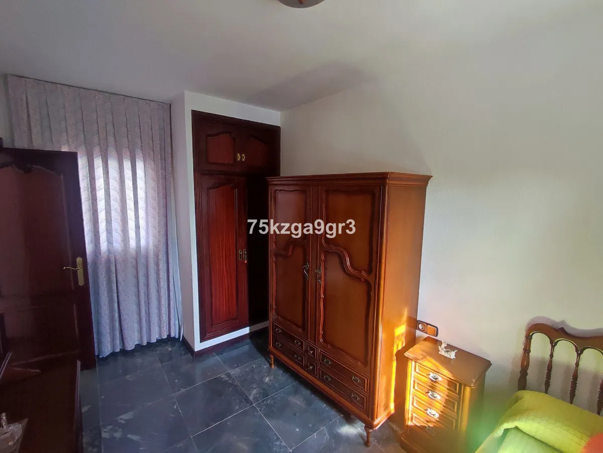 846d7143-9f55-4b95-bc21-e52d53c98982