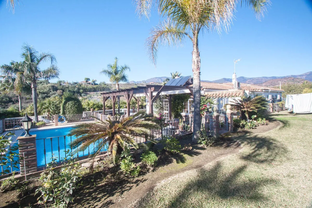 64c12423-202d-4ecd-b20f-dff02f9a2377