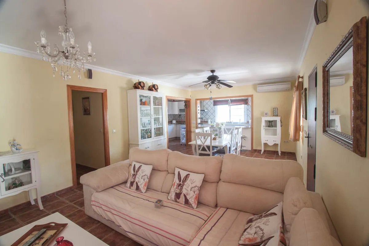 7057ada9-4146-4637-a8a8-51c4ec035091