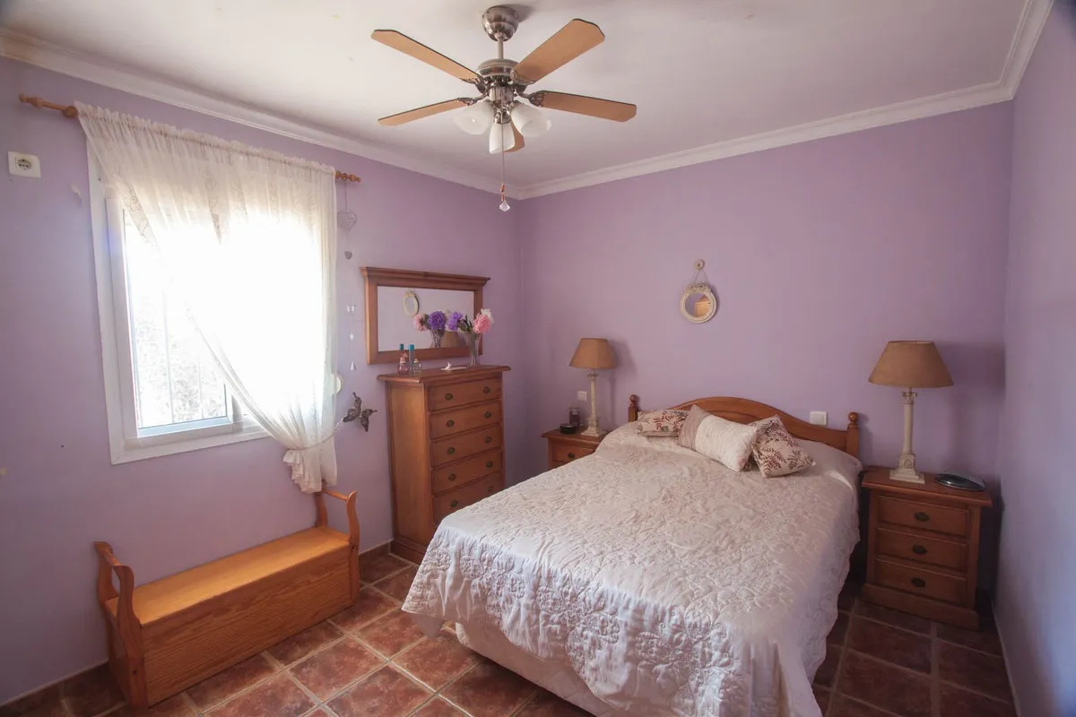 82f2e195-dc71-41ba-a2e5-e09abc61d8ae