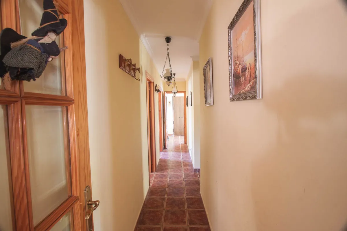 84a1a175-24e8-46a0-8f6b-4b7ad82a4e7b