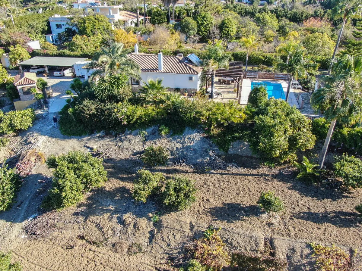 a85a43ca-d2cd-4193-8a3a-461605b3da75