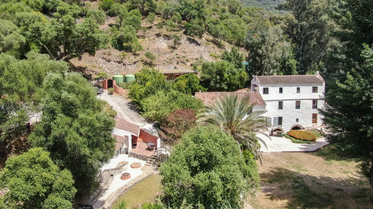 Historic Riverside Mill Retreat near Gaucín