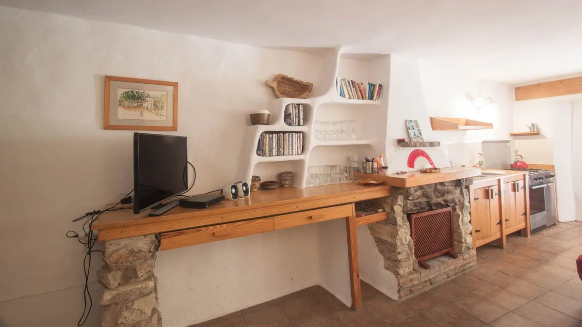 2f27a490-9e47-448b-ae37-cd14c347e43b