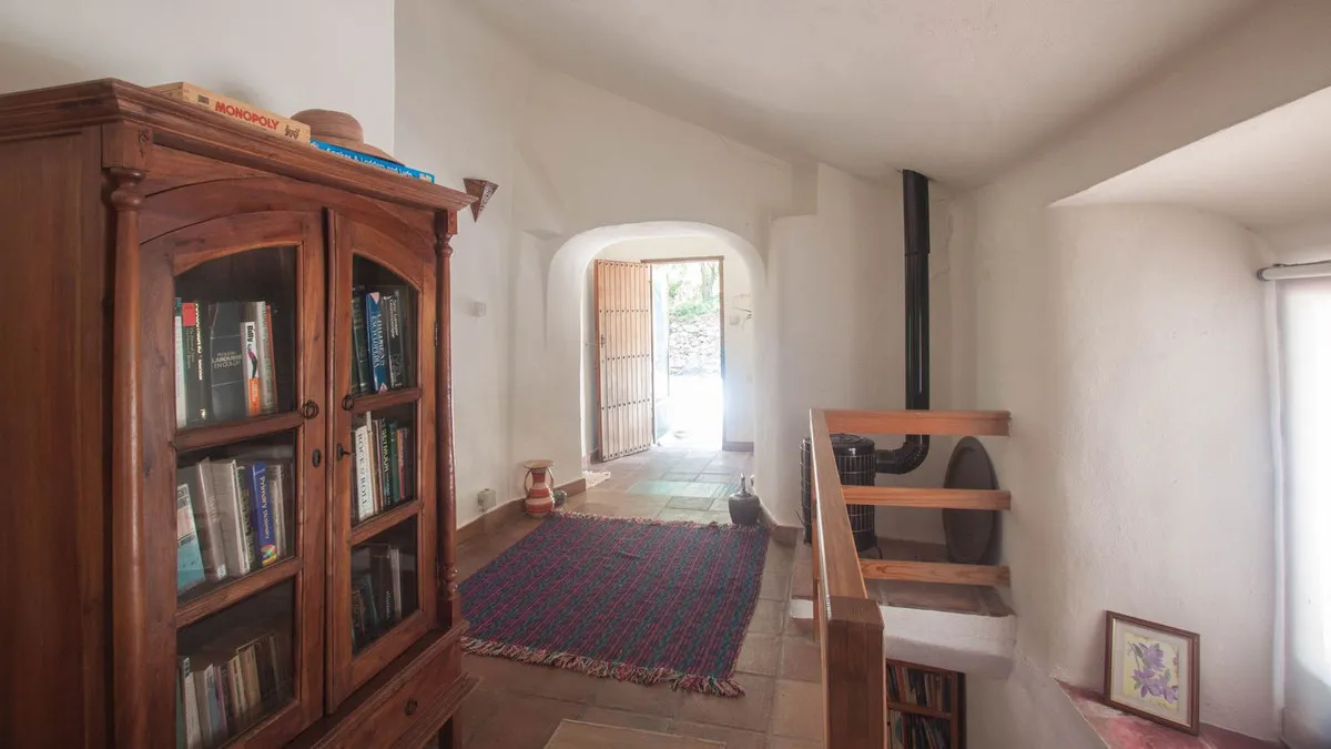 56f24e15-8c1d-4401-8708-4a488236dd53