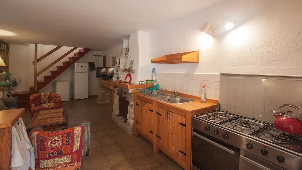 cfd23cfe-2abe-43a8-84e9-5d32b56e4d00