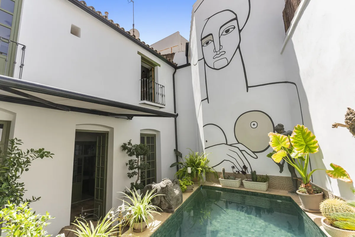 04660251-54a4-4906-a402-c6b1ee94154d