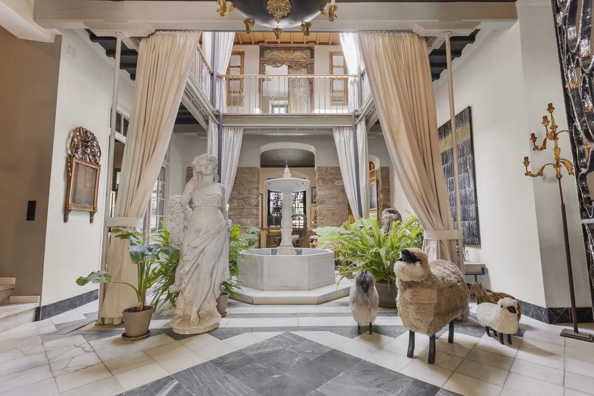 2197fbfe-aa3e-44aa-9520-e24d043d8eb8