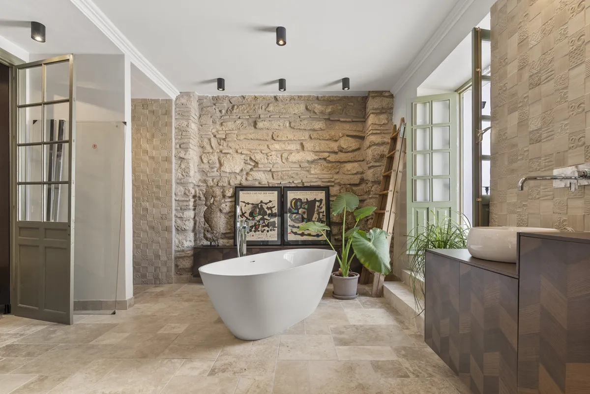 391c6c99-7978-4da9-8fb6-083adcc87153