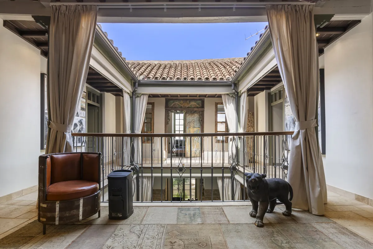 6e7bb8eb-e52c-46d9-8f22-ccd1177aa22f