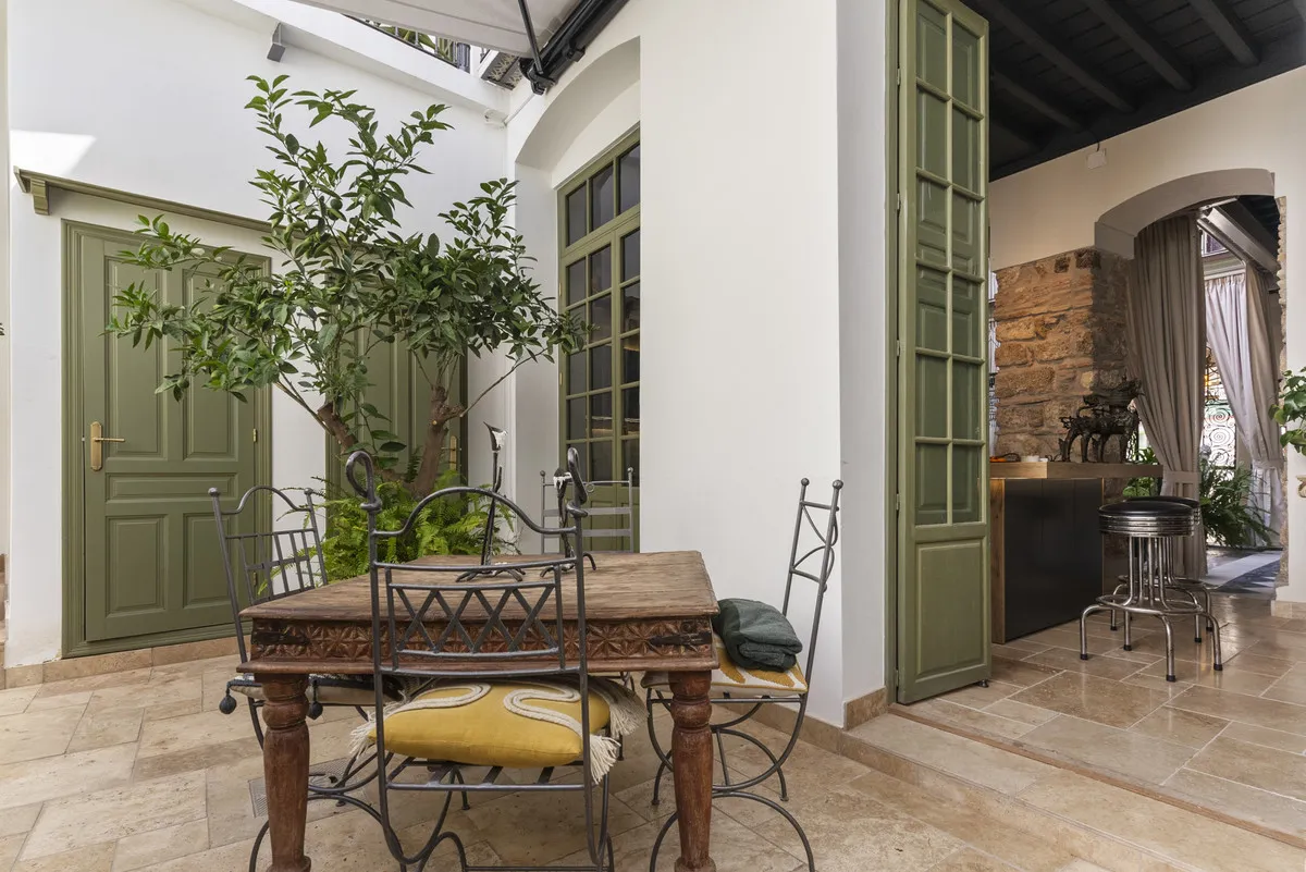 7301f32f-3838-4b4d-8161-2f8b83de3ef0