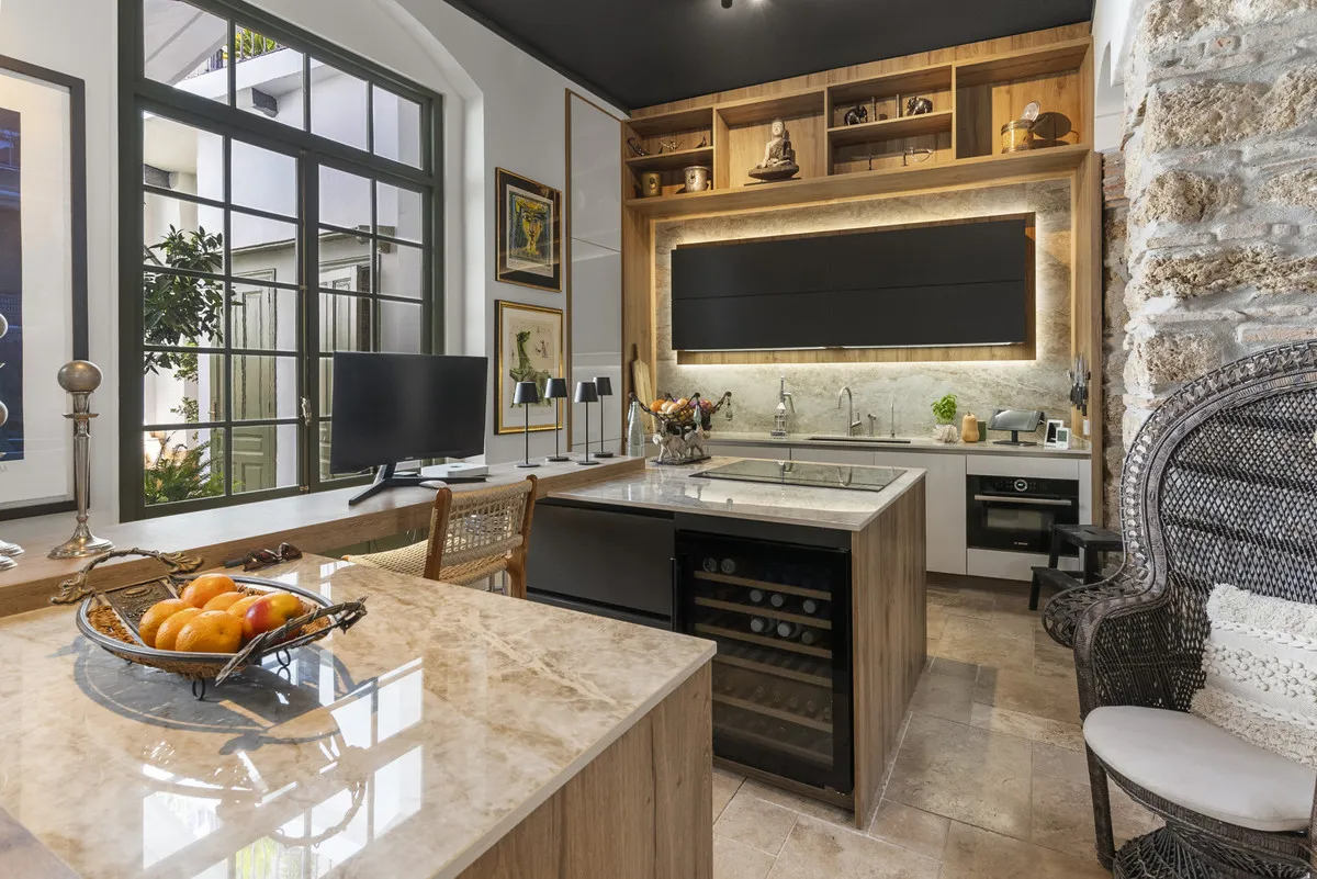 7fe265f4-13e8-4be0-af47-2b61d54e663e