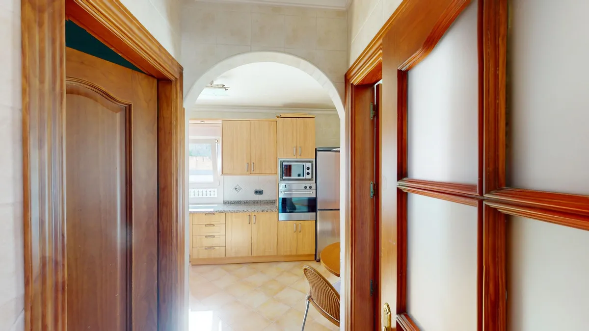 dc0e1f82-b0a8-439f-aa47-3561c9a69e45