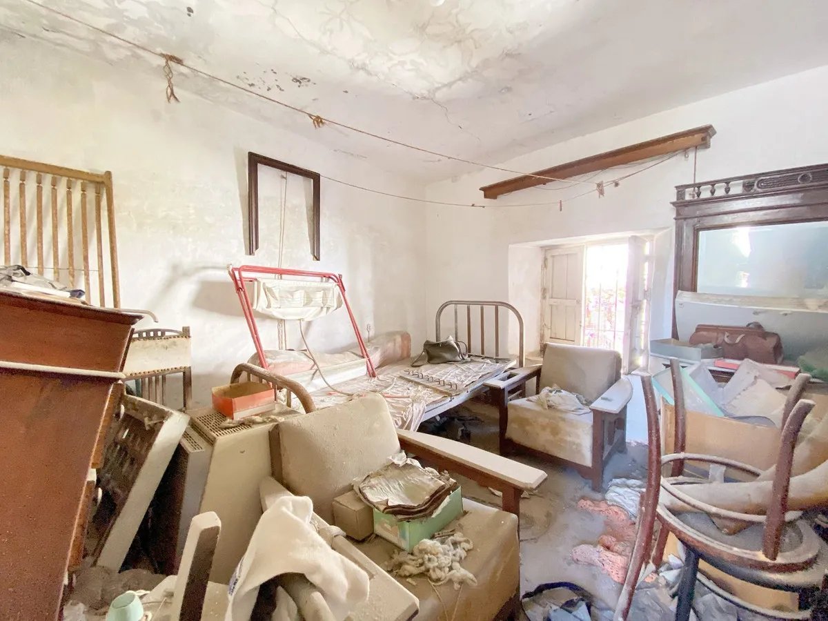 4ff3e4e1-81ff-4fea-9d5c-5a66684f37c5