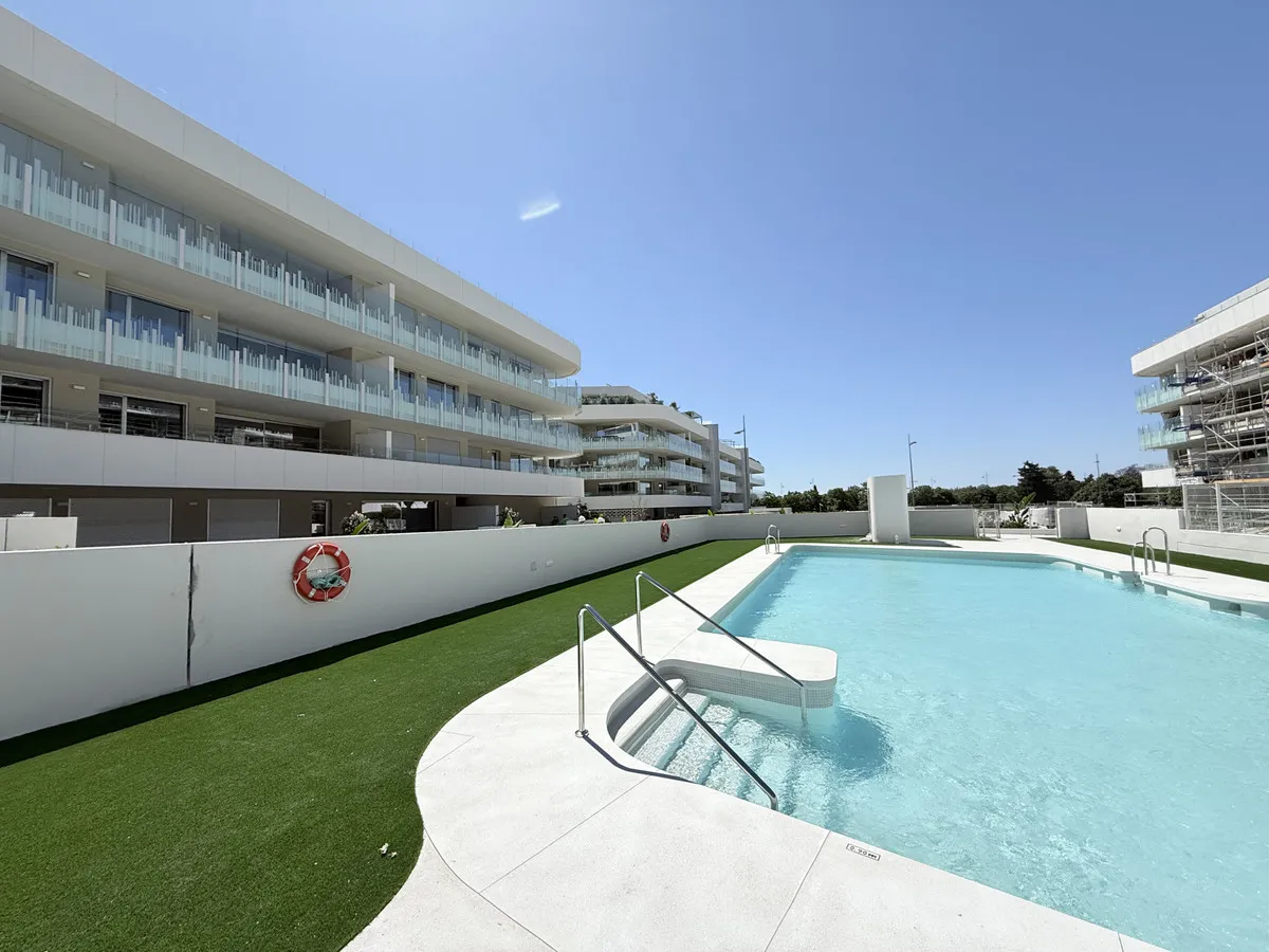 8a64d142-2d48-492e-b9a4-be1a2972a7ba