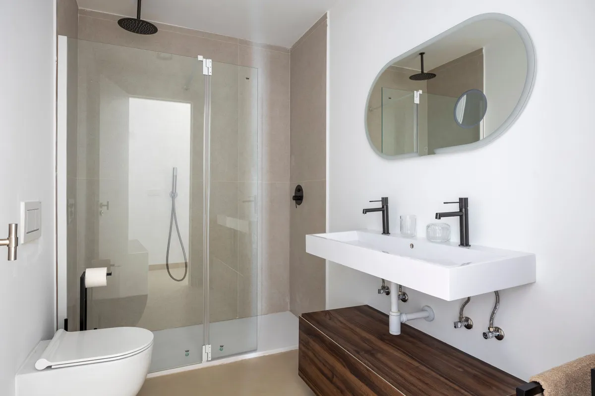 200e08f0-bd79-4ebf-9787-c81d5e98820a