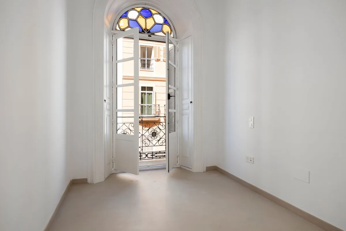 68b46aeb-986f-403f-8197-4fb1a82a3555