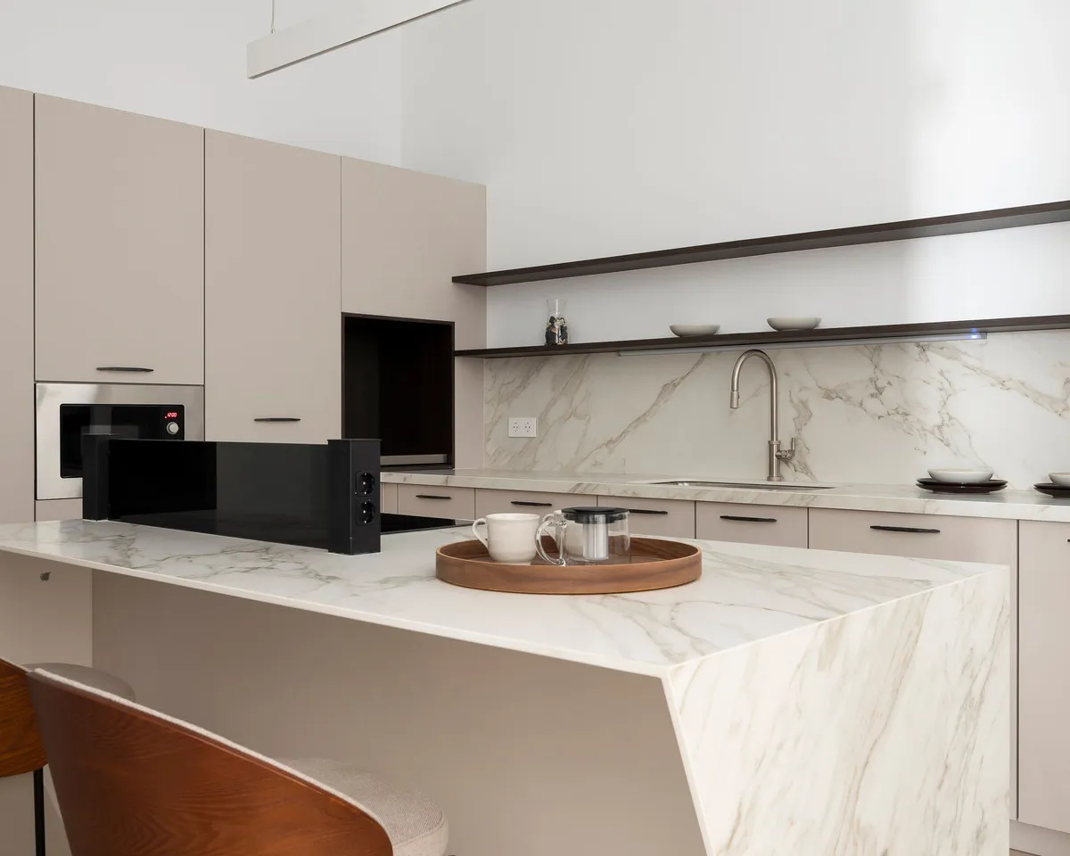 ec800682-4e51-40f8-8f01-f880692498c9