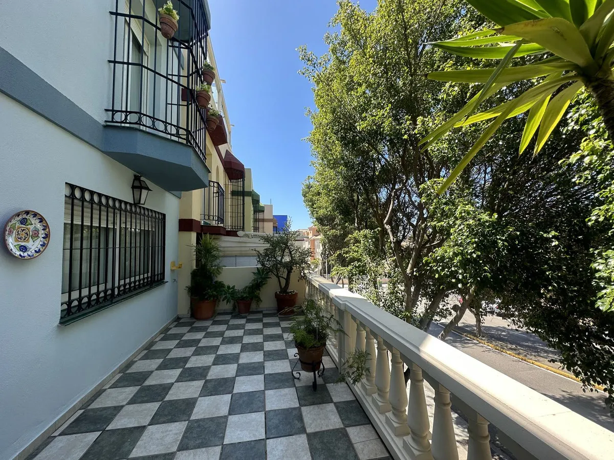 46507f61-5771-43a2-8f64-93322b9d64d2