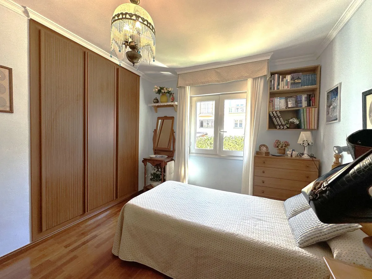 6870dbf4-5d31-480f-a511-d352b0c9f299