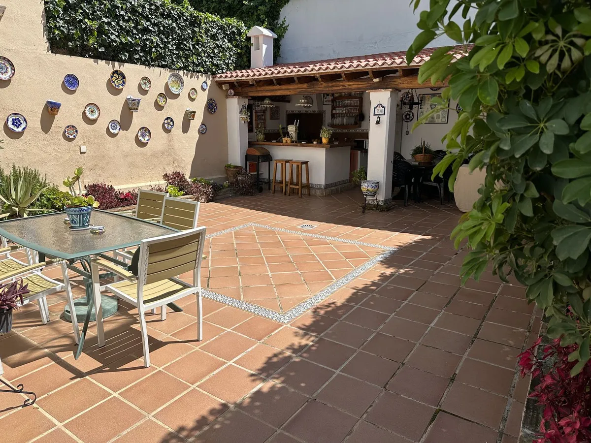 a1f9153a-de5e-4406-aab0-6bf47859a6eb