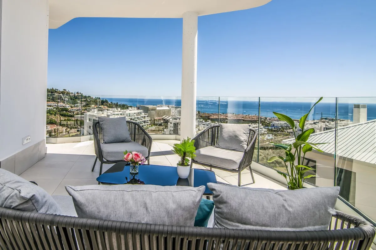 892a35ca-c430-416b-a16a-d340d64f0d5e