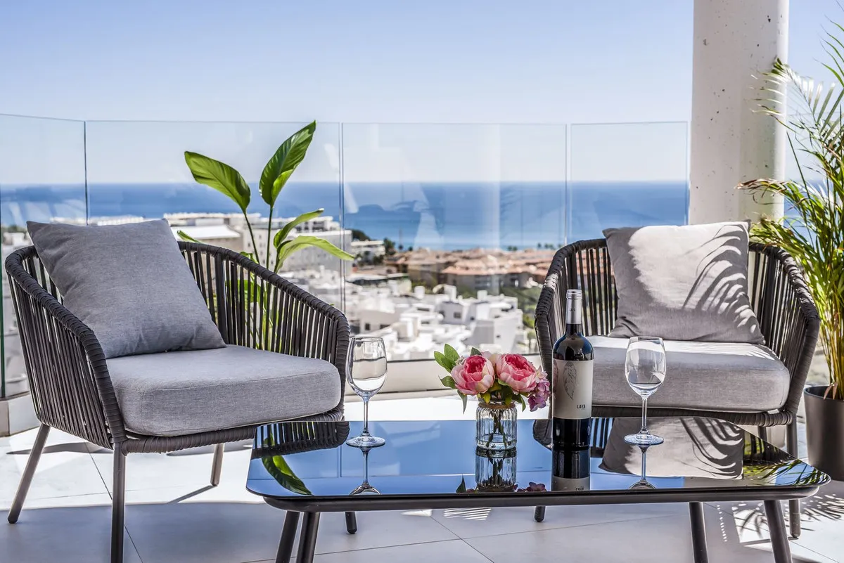 b5a04b94-9689-4f0c-9191-a31fd9166e26