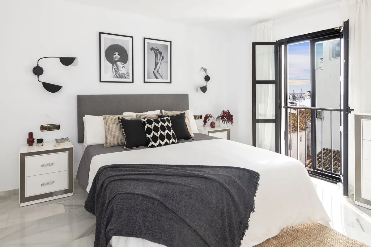 7e429663-2a52-4267-9ace-d9bdab23242f