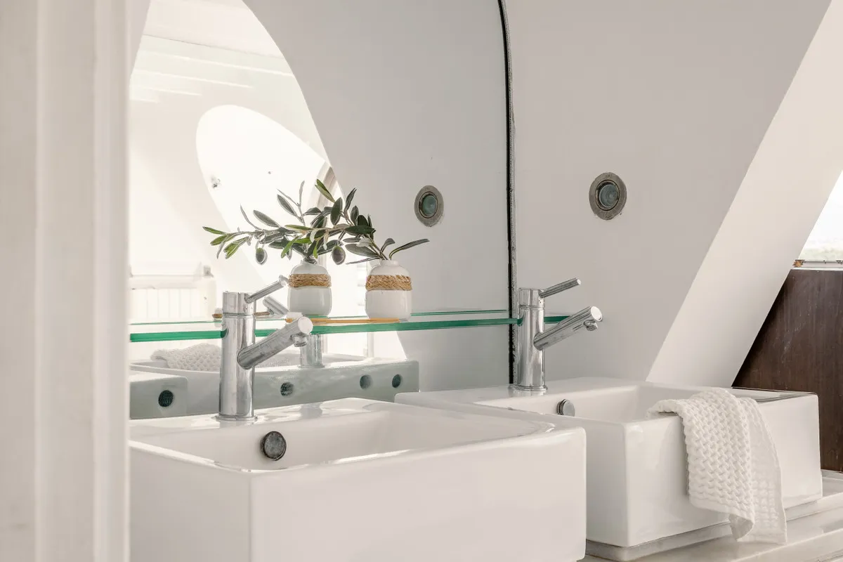 7acfad77-b9b2-47bb-a356-84437fae6af1